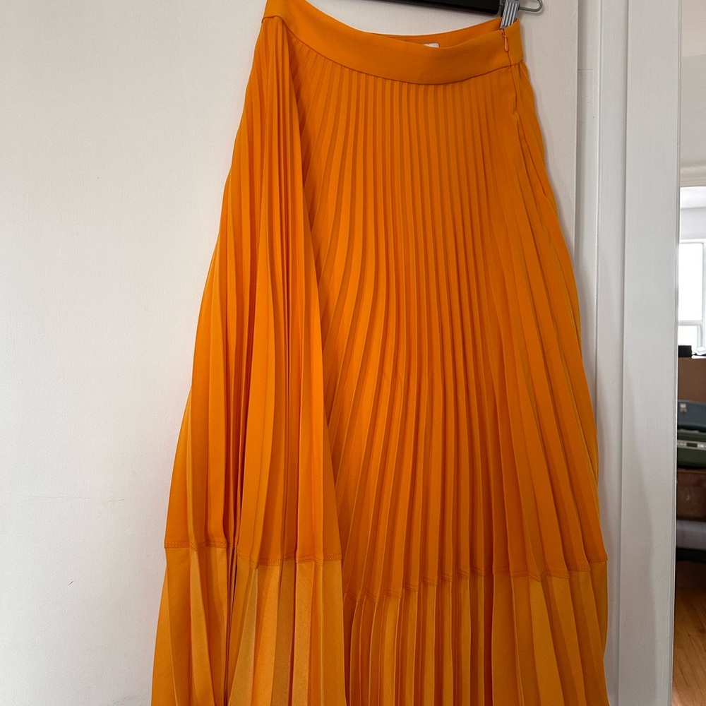 Elegant Orange Pleated Skirt